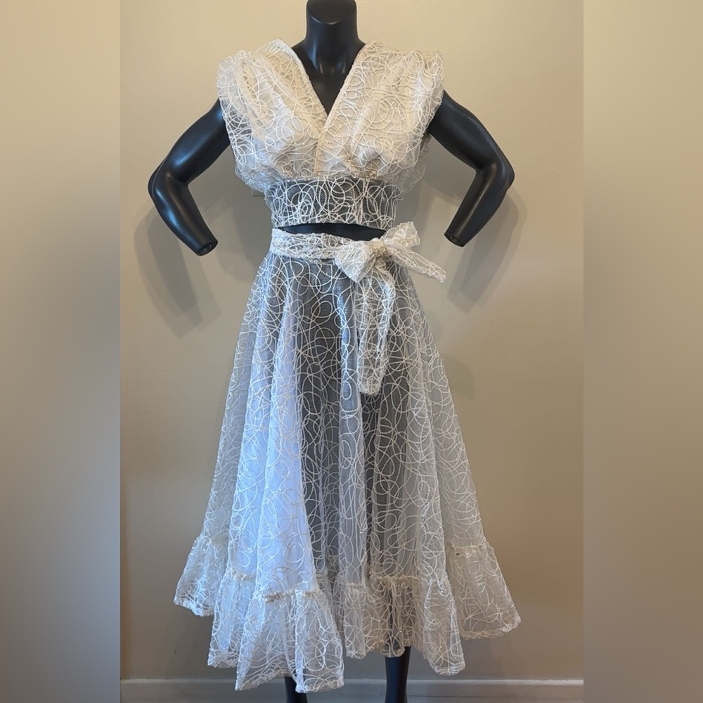 Elegant White Lace Set